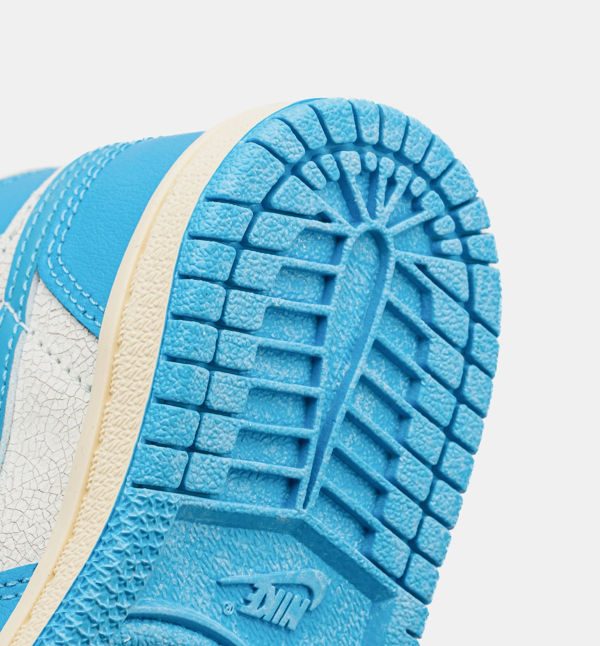 Air Jordan 1 Retro High OG UNC Reimagined Infant/Toddler Shoe - Dark Powder Blue/Sail