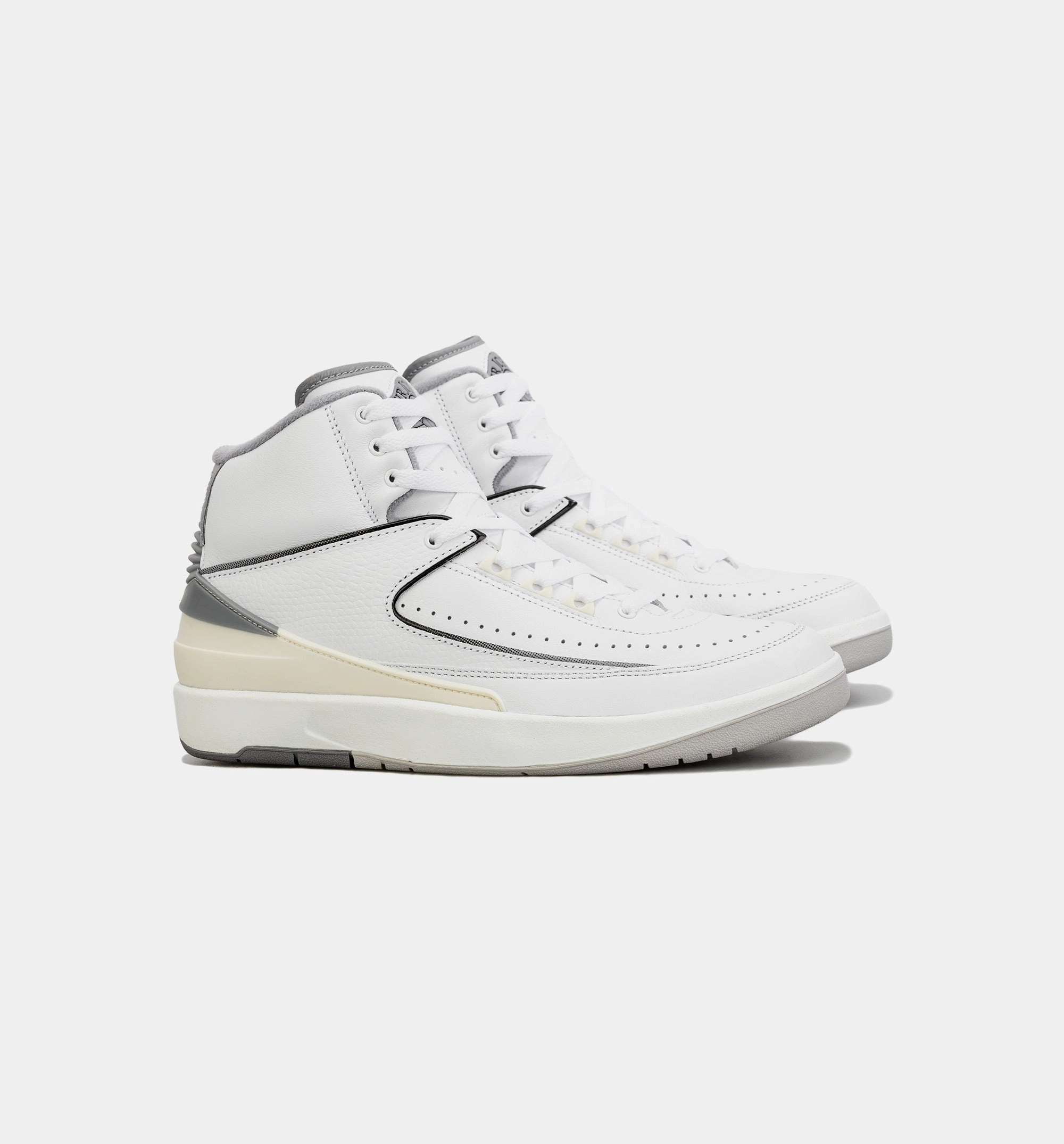 Air Jordan 2 Retro Cement Grey Mens Lifestyle Shoe - White/Grey