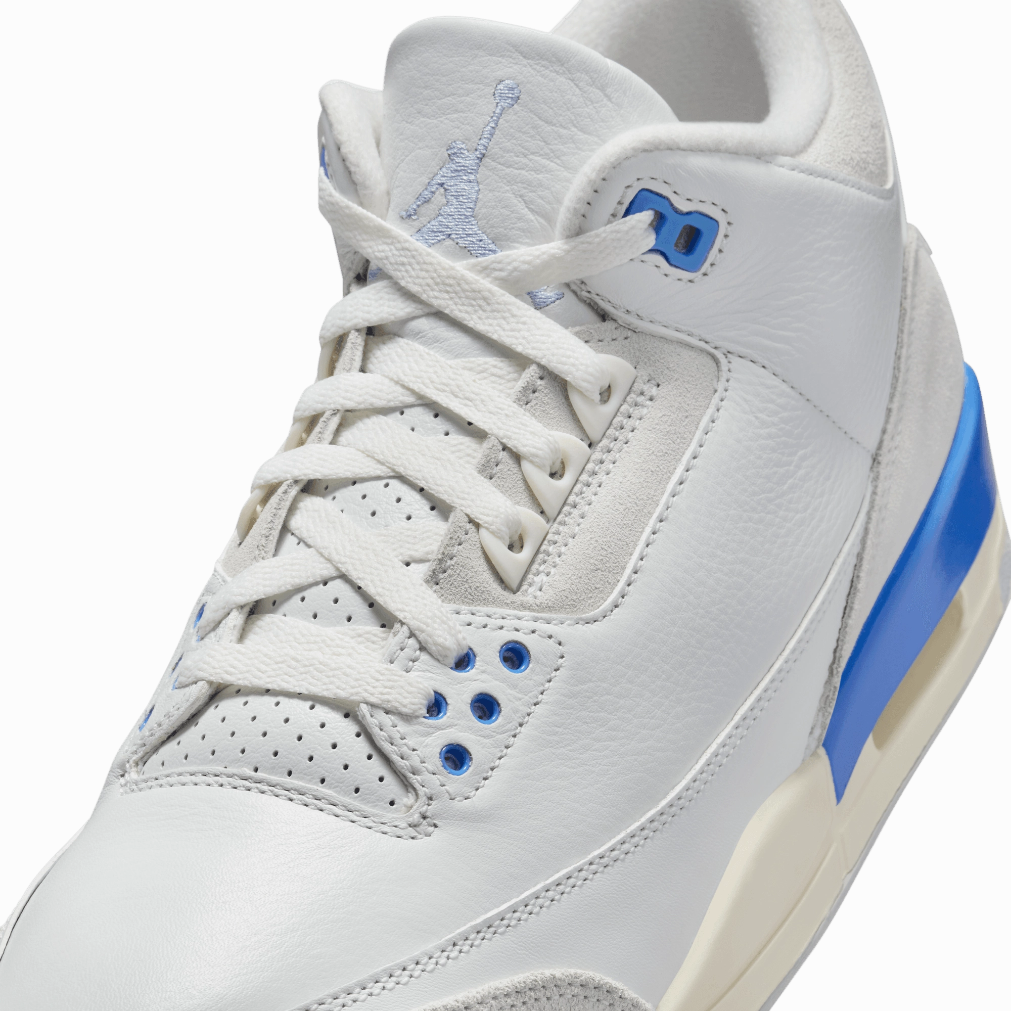 Air Jordan 3 Retro 'Lucky Shorts'