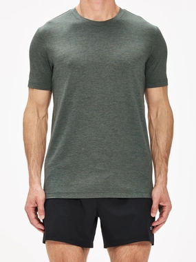 Alo Yoga Conquer Reform Crewneck Short Sleeve