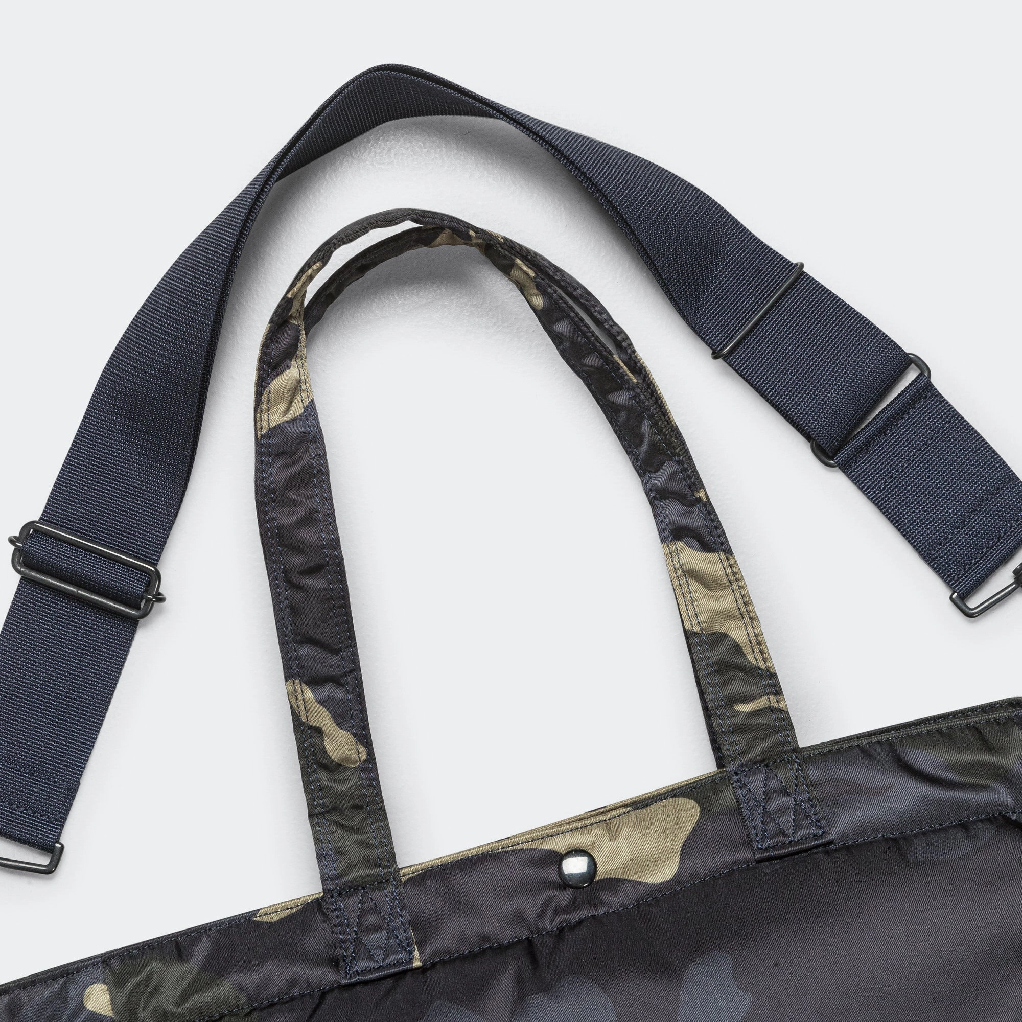 COUNTER SHADE 2WAY Tote Bag - Woodland Khaki