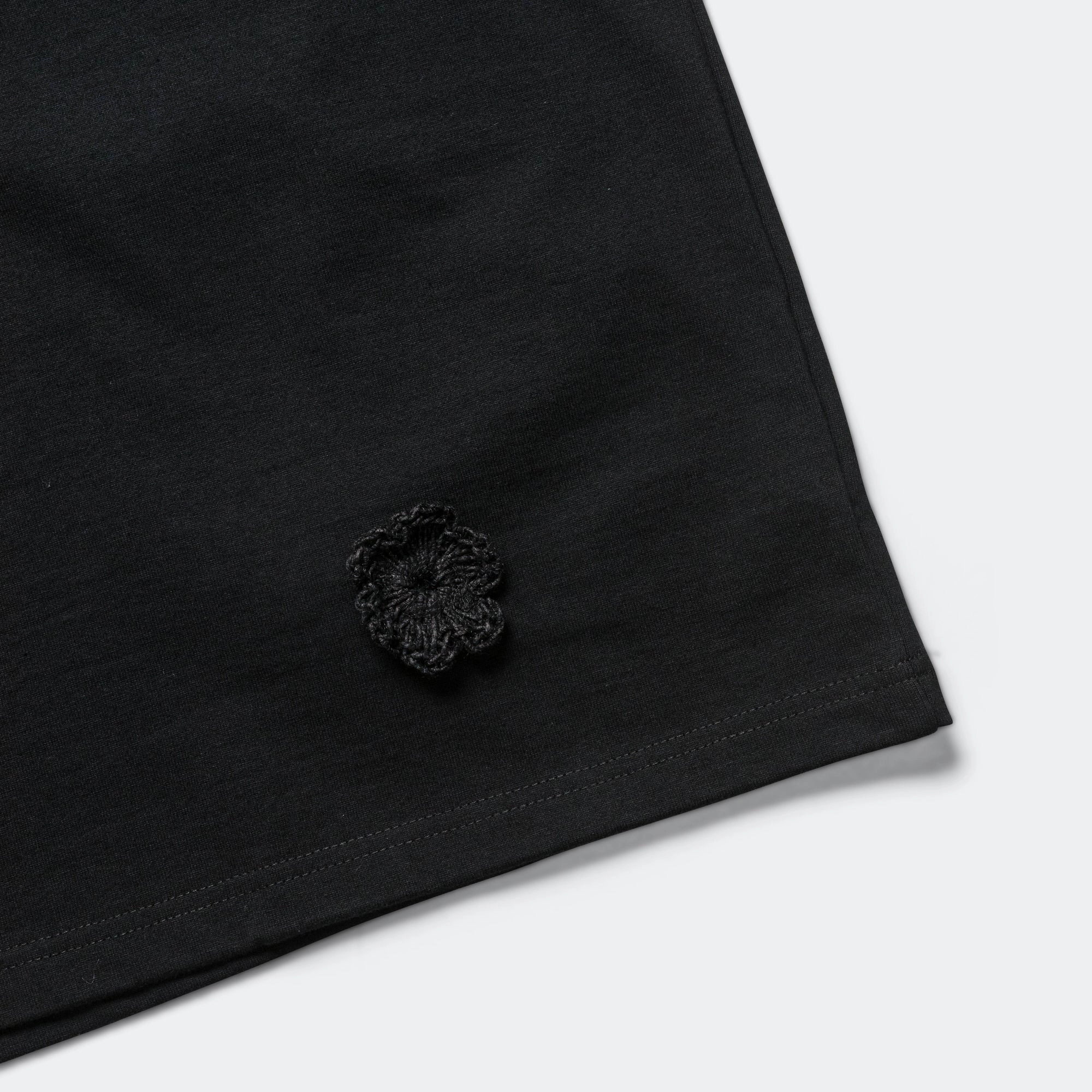Daisy Standard Tee - Black Soft Roots Jersey