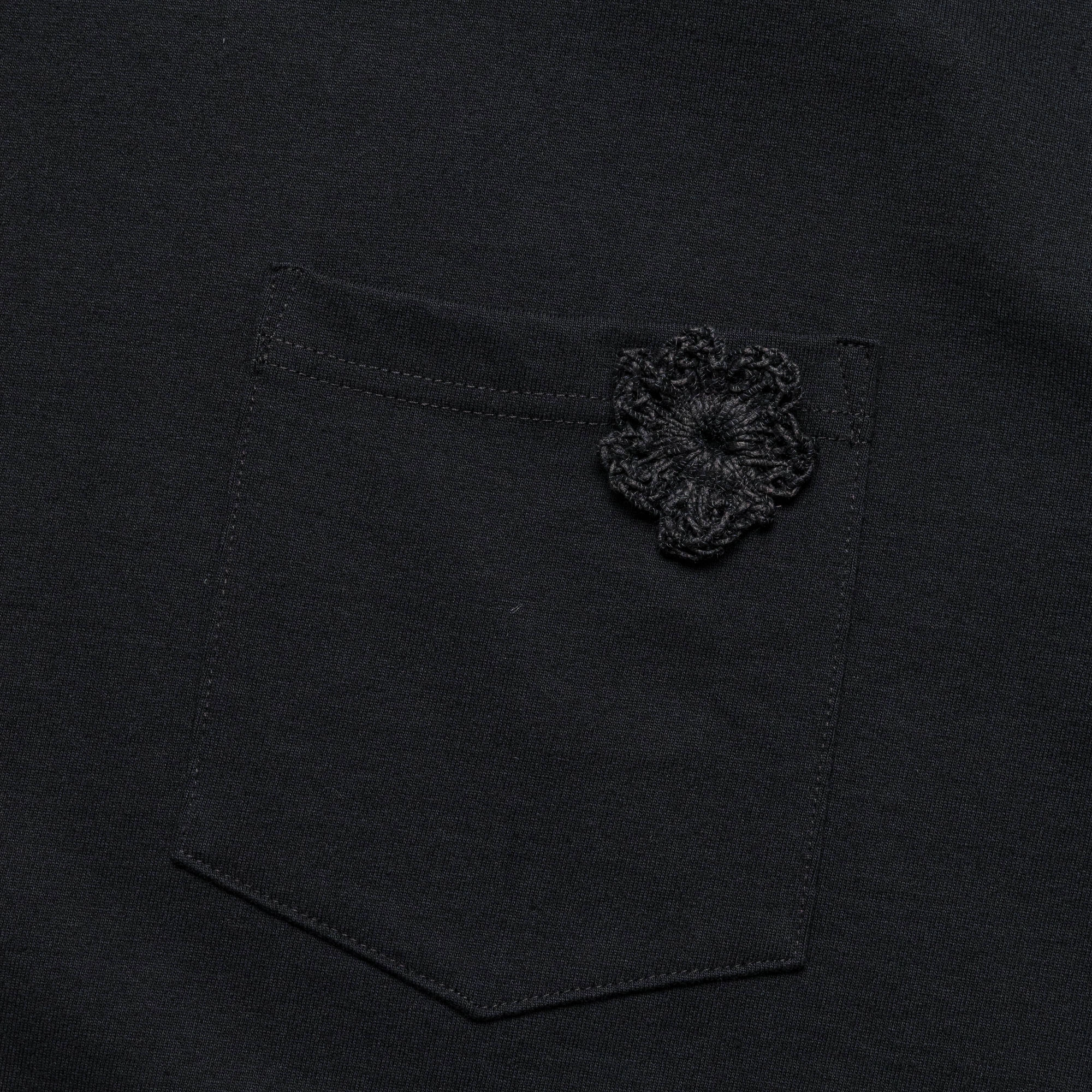 Daisy Standard Tee - Black Soft Roots Jersey
