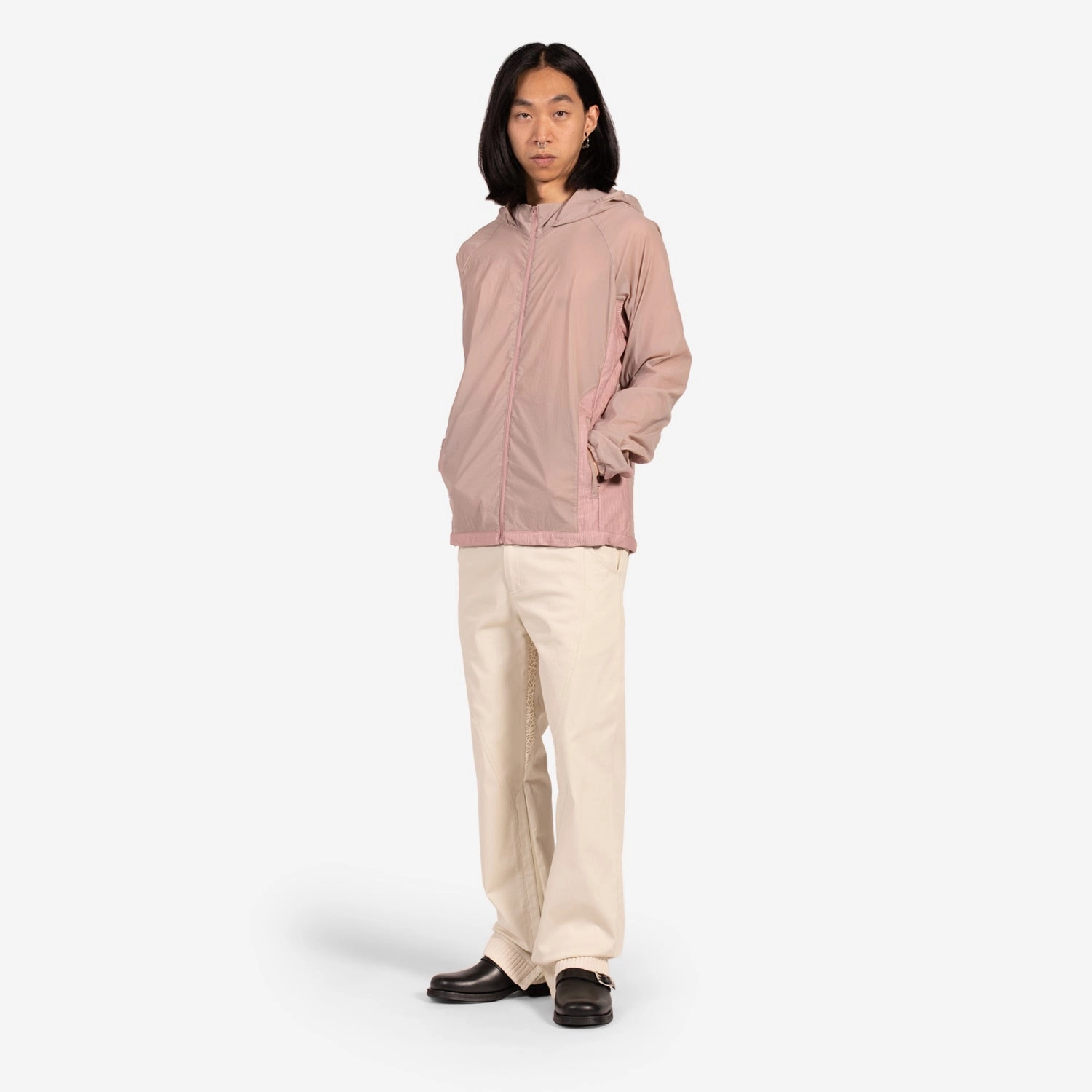 Ep.3 Synopsis 03 Jacket Pink