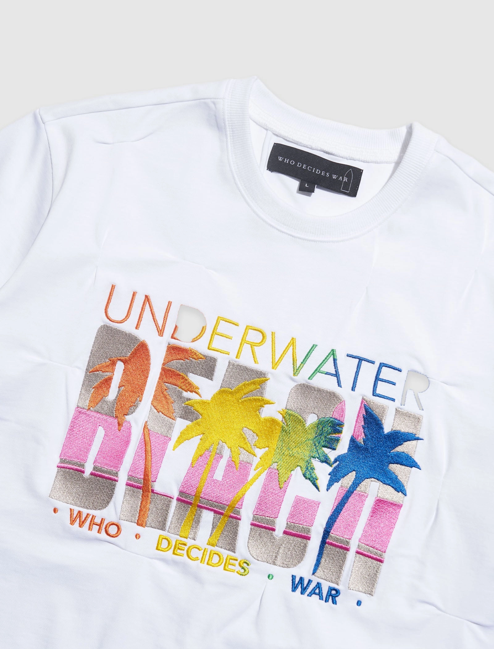 GATHERED BEACH TEE