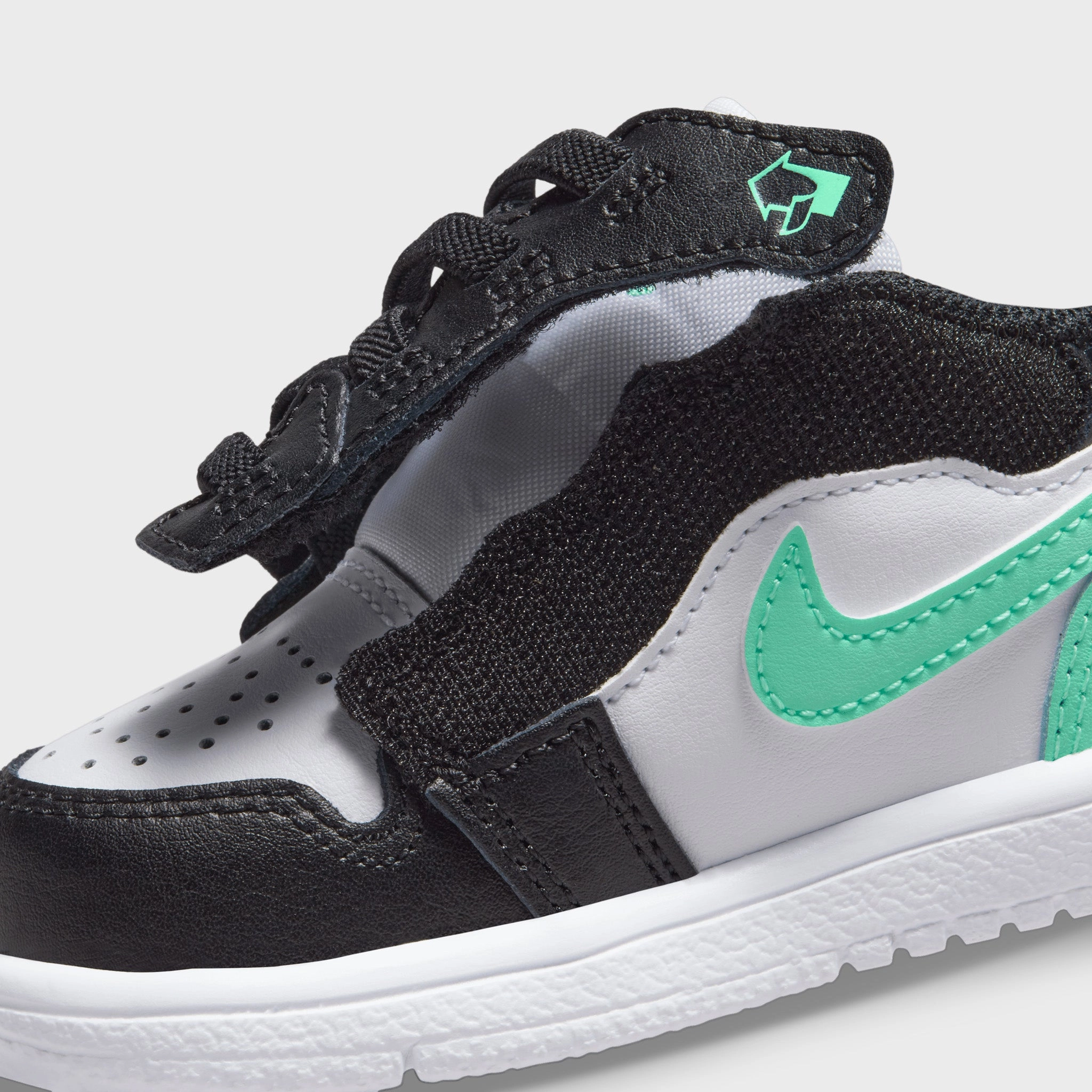 Jordan 1 Low TD White / Black - Green Glow