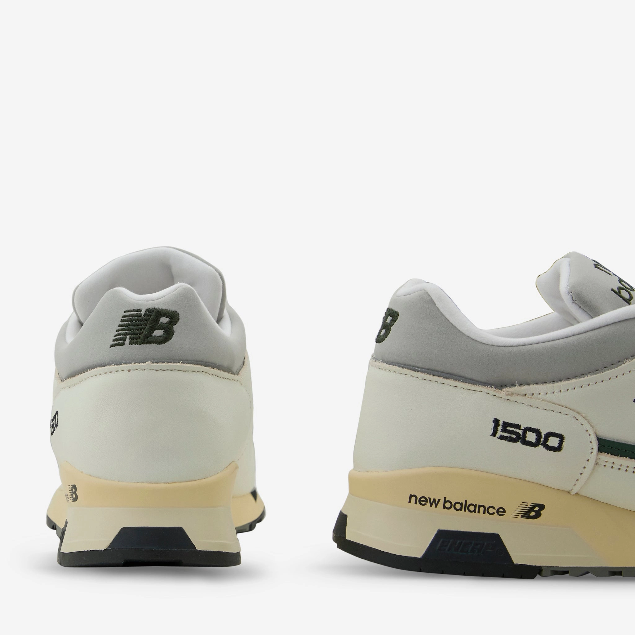 Made in UK 1500 Antique White | Cilantro | Black