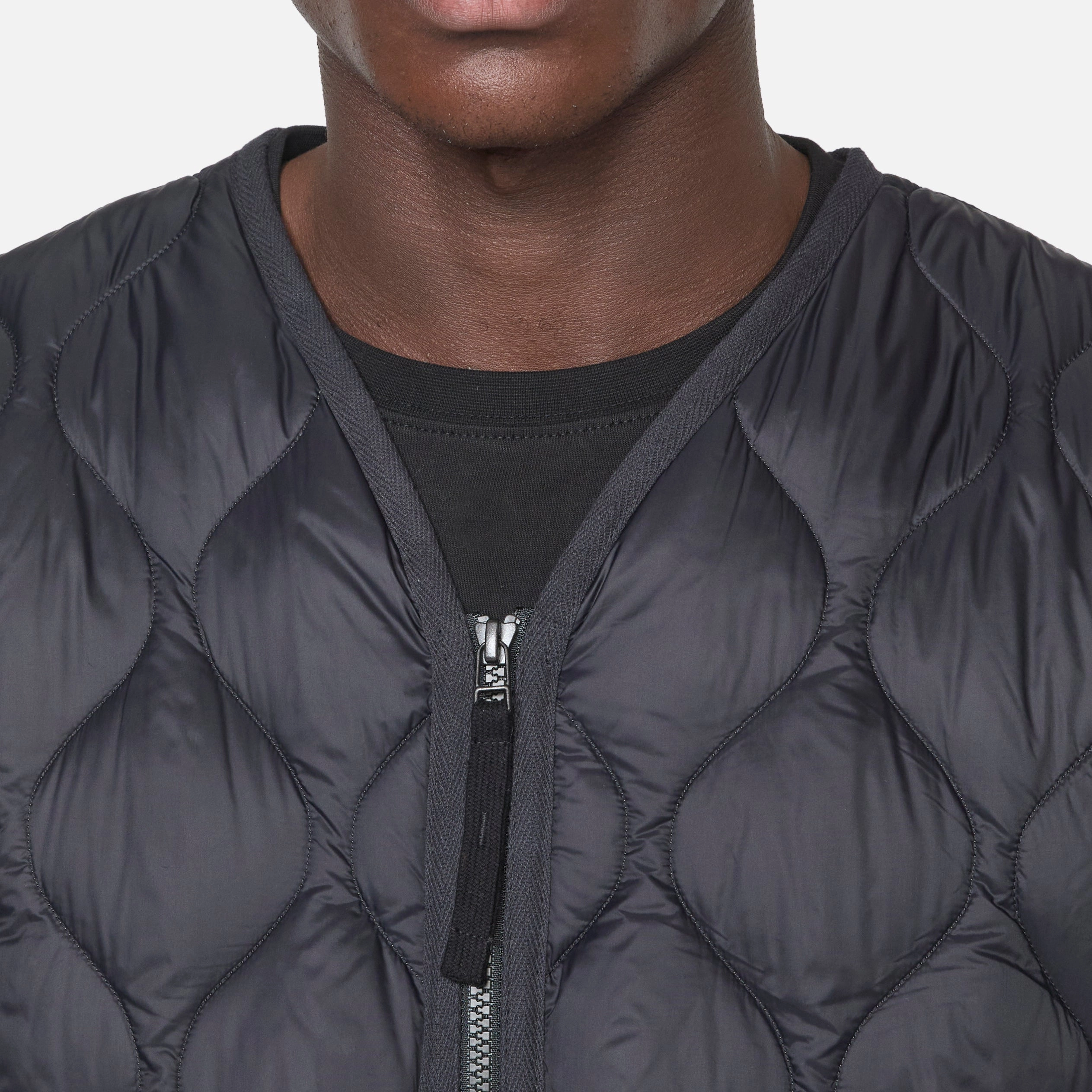 Military W-Zip V-Neck Soft Shell Down Vest Black