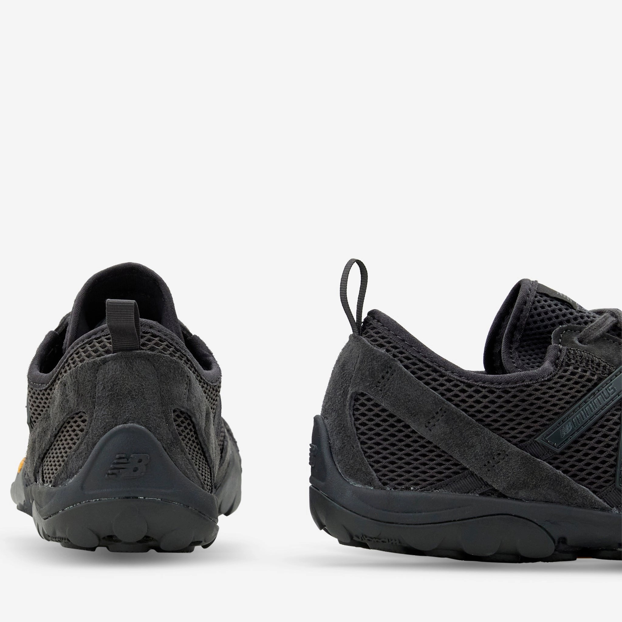 MT10 Black | Castle Grey