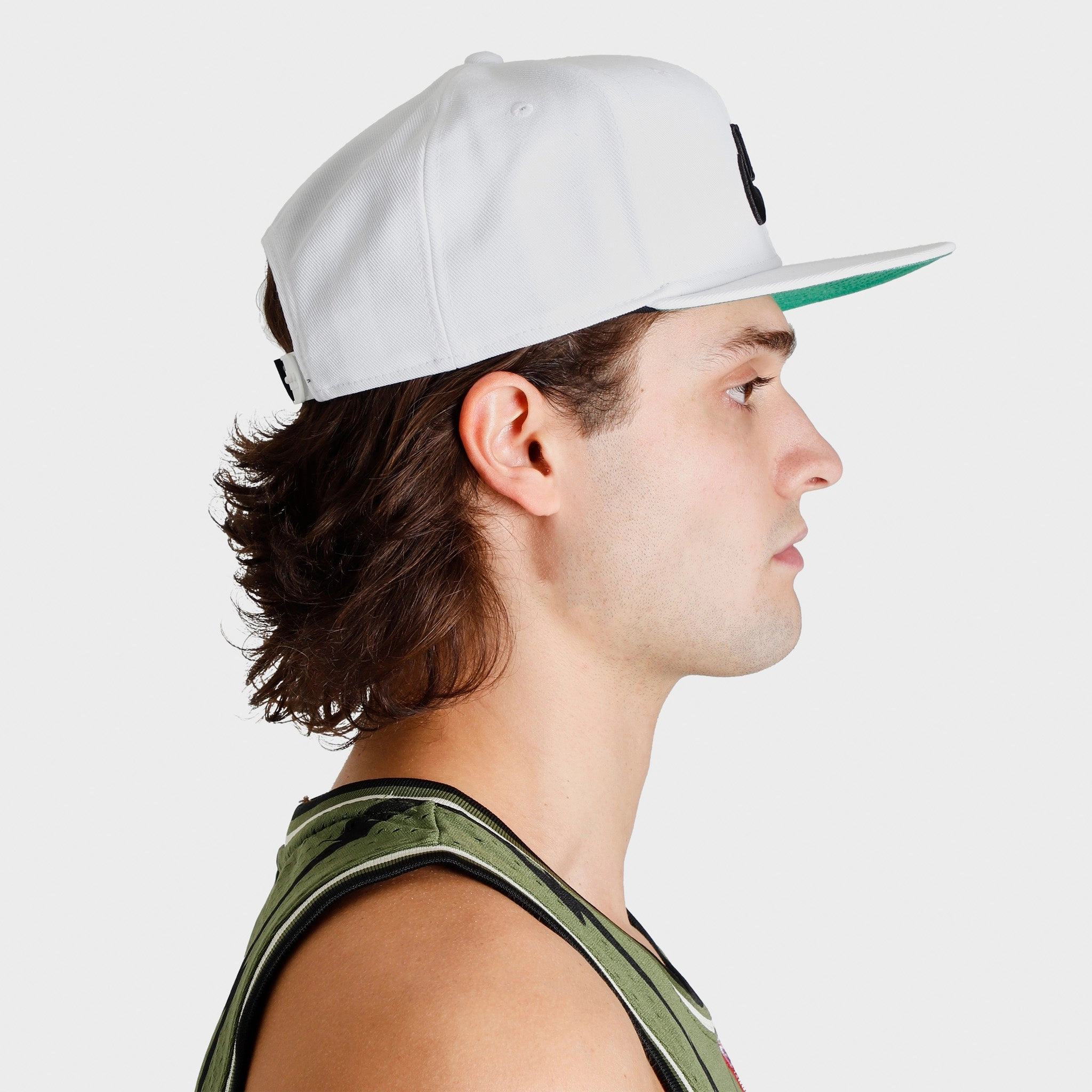 Nike Sportswear Dri-FIT Pro Futura Cap White / Pine Green - Black