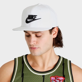 Nike Sportswear Dri-FIT Pro Futura Cap White / Pine Green - Black