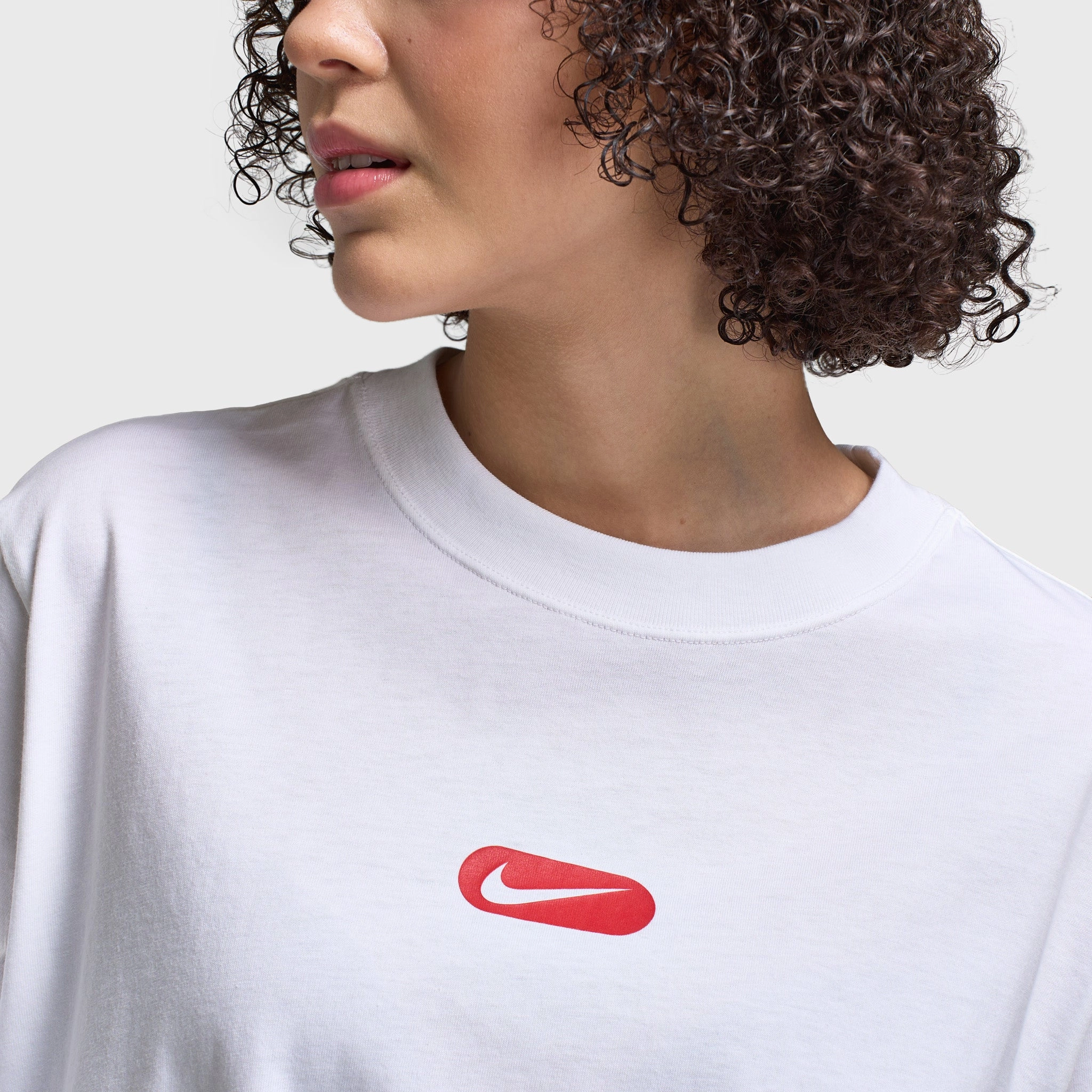 Nike Sportswear Women's Club Swoosh Tee / White