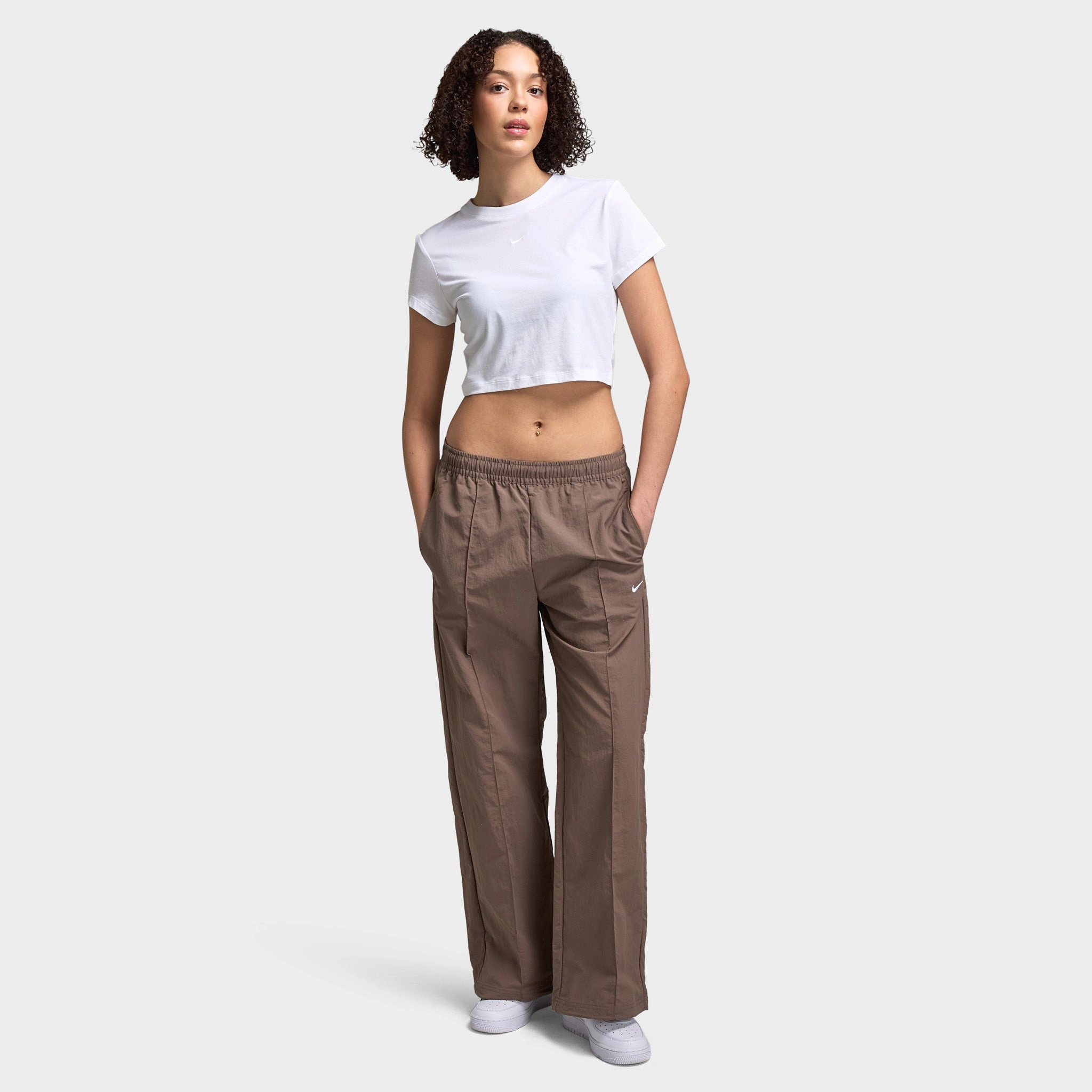 Nike Sportswear Women's Mid-Rise Open-Hem Pants Mink Brown / White