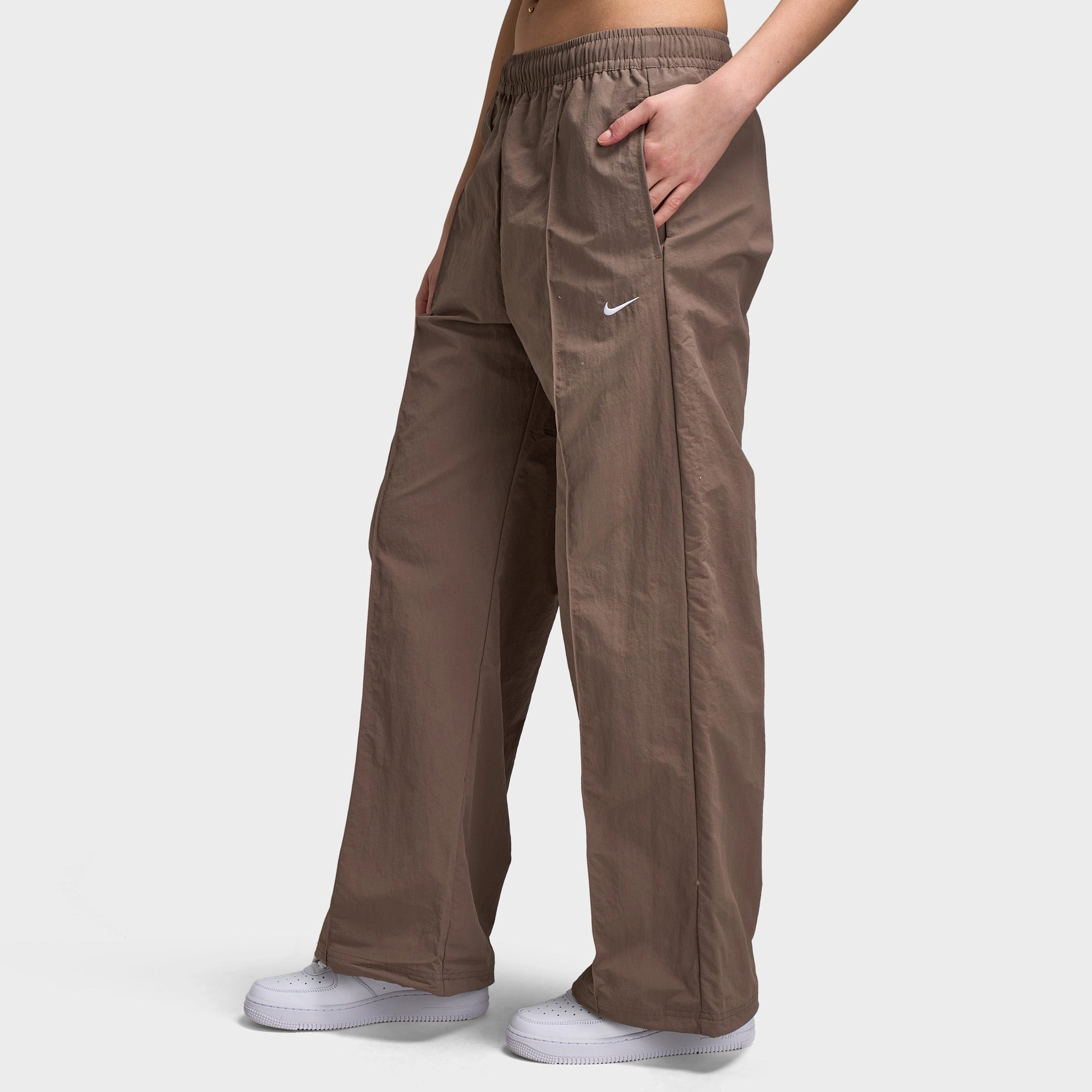 Nike Sportswear Women's Mid-Rise Open-Hem Pants Mink Brown / White