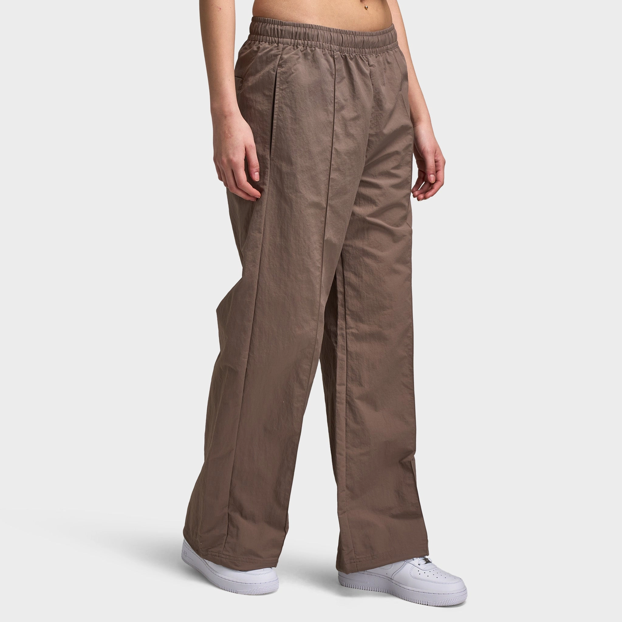 Nike Sportswear Women's Mid-Rise Open-Hem Pants Mink Brown / White