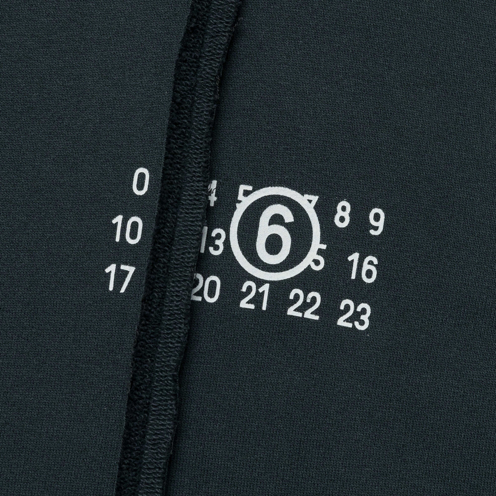 Panelled Crewneck Numbers Motif - Navy