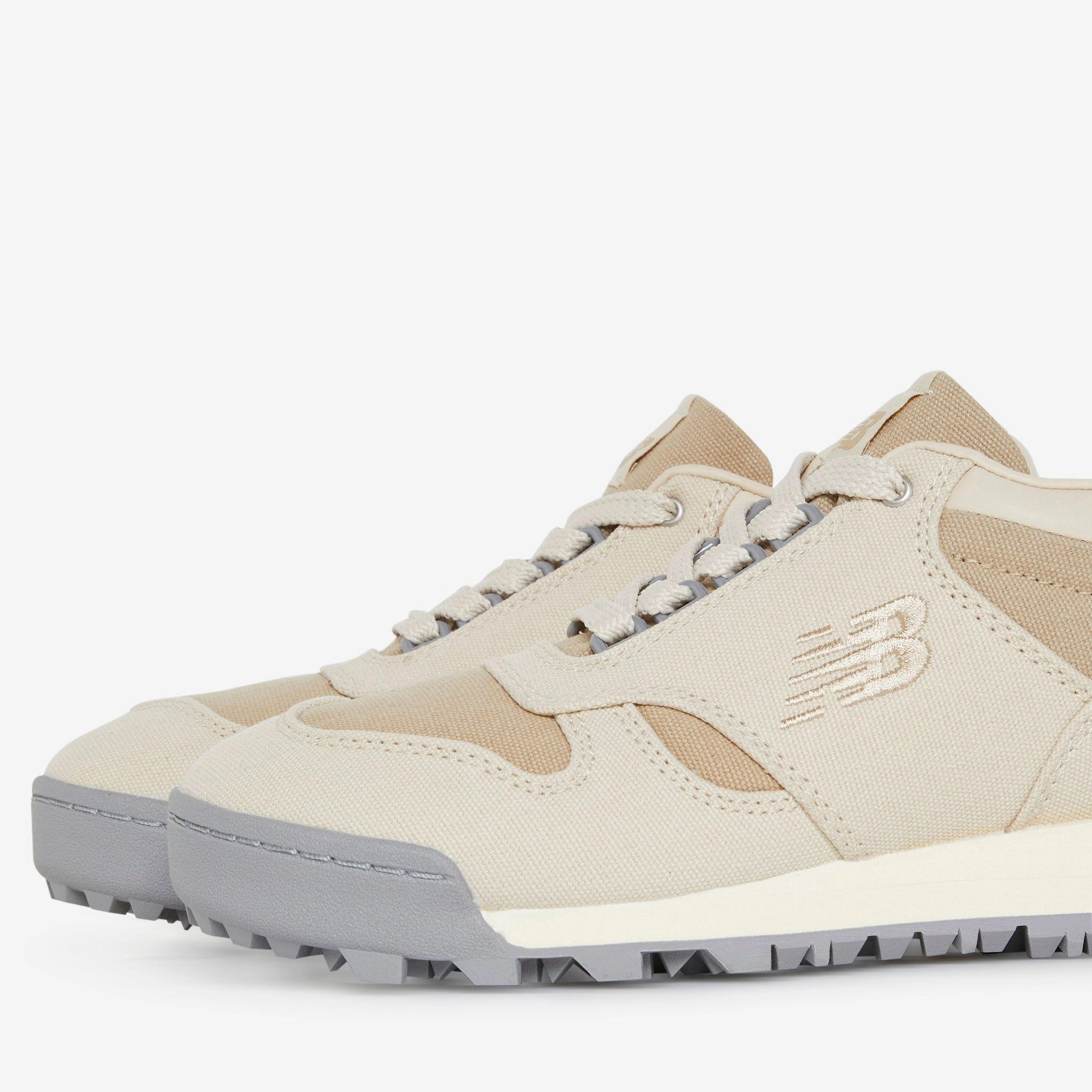 Rainier Low Sandstone | Incense | Team Away Grey