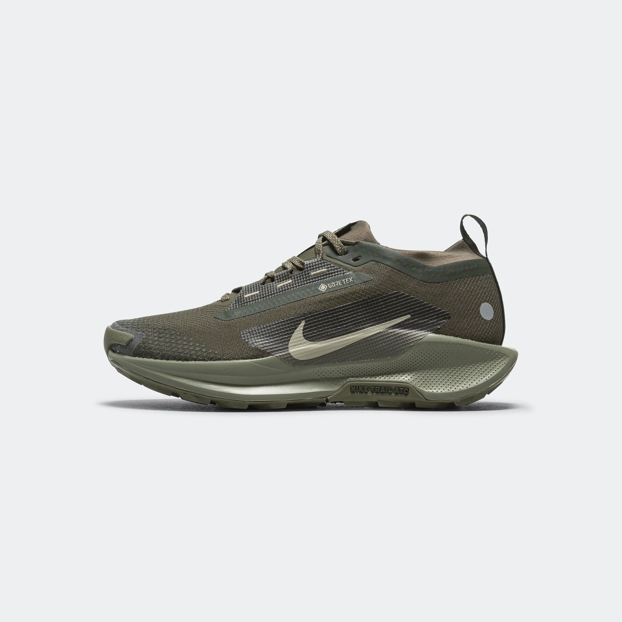 React Pegasus Trail 5 GTX SP - Sequioia/Medium Olive-Cargo Khaki