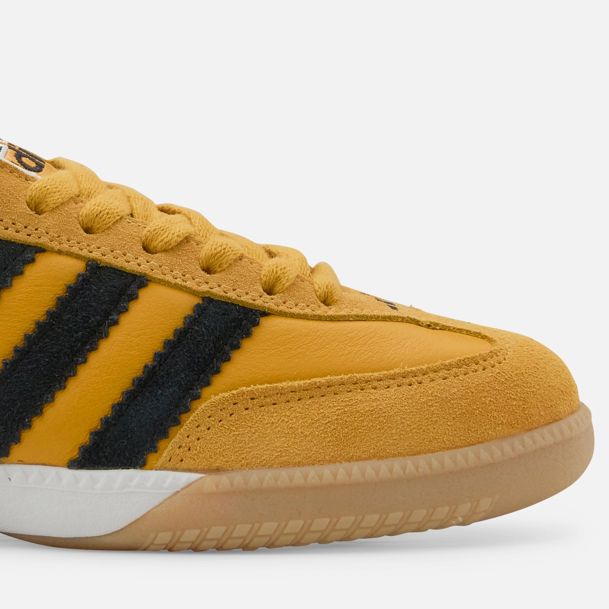 Samba MN Crew Yellow | Core Black | Gum