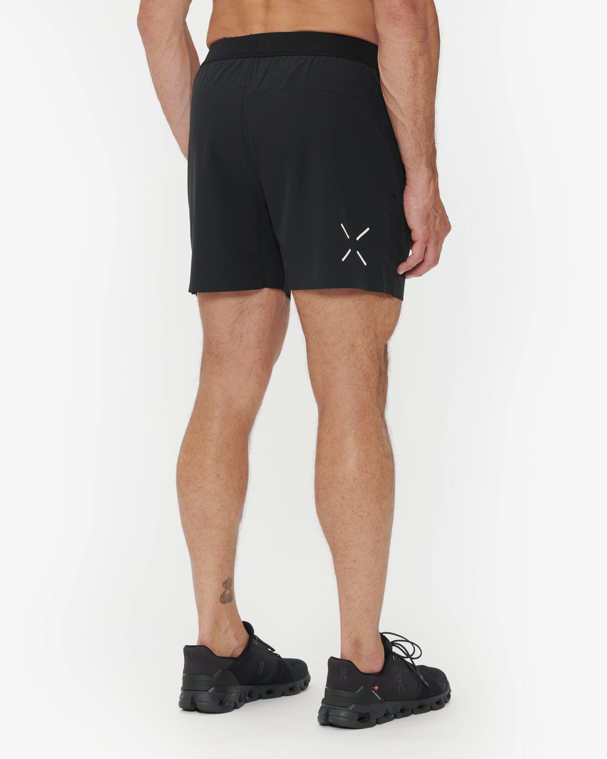 Ten Thousand Interval Short 5 - Unlined