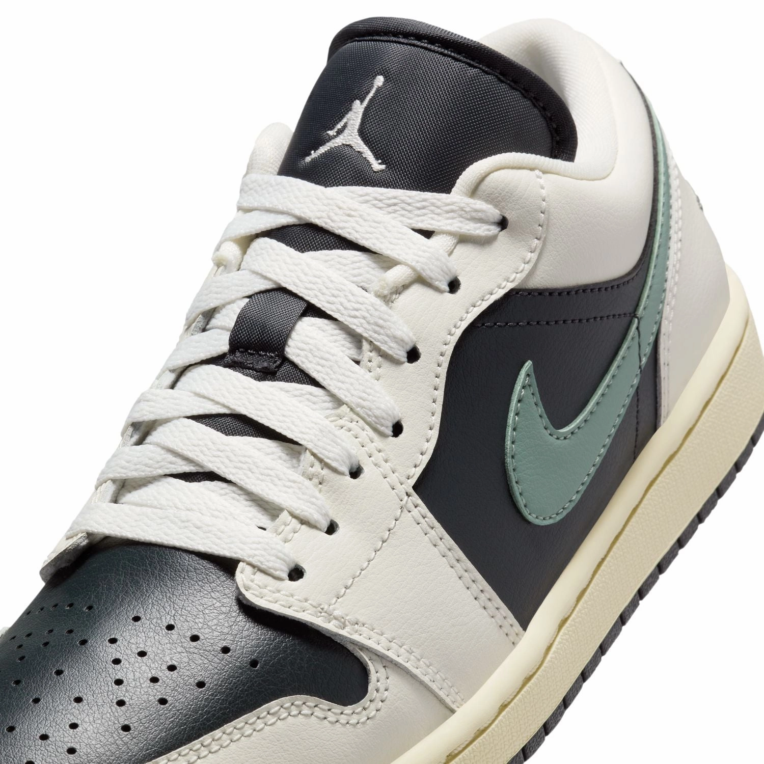 Wmns Air Jordan 1 Low 'Jade Smoke'