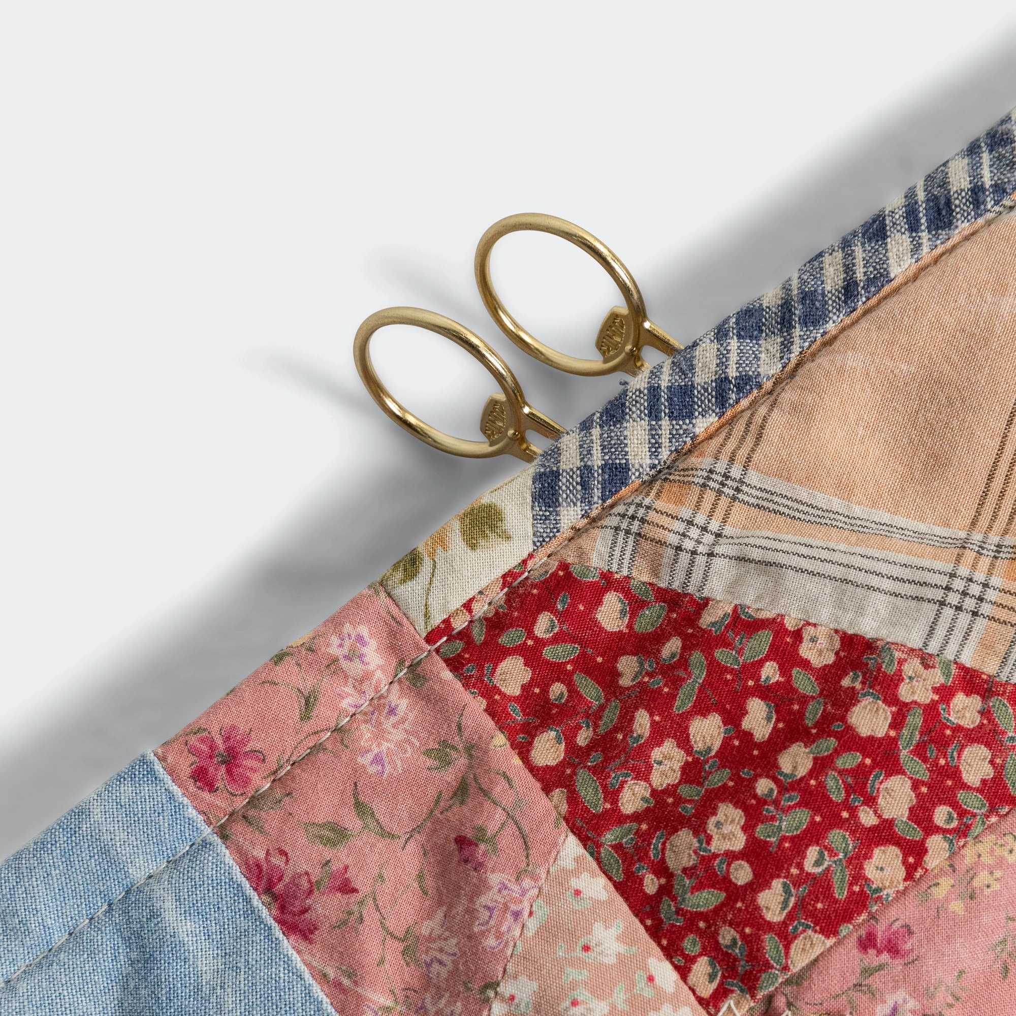YABANE Quilt Patchwork SNUFKIN Bag - Trico